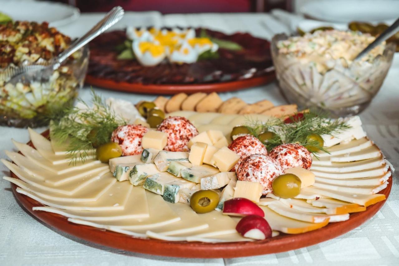 Restoran & Motel Manjez Bijelo Polje Eksteriør billede
